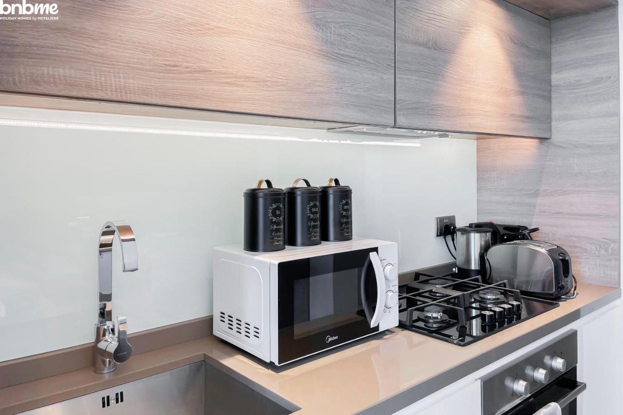 Bnbmehomes - Beautiful Lake View Studio Near Marina - 1504 Dubaj Zewnętrze zdjęcie